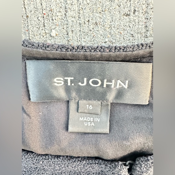 St. John Black Garment set - Picture 5 of 7